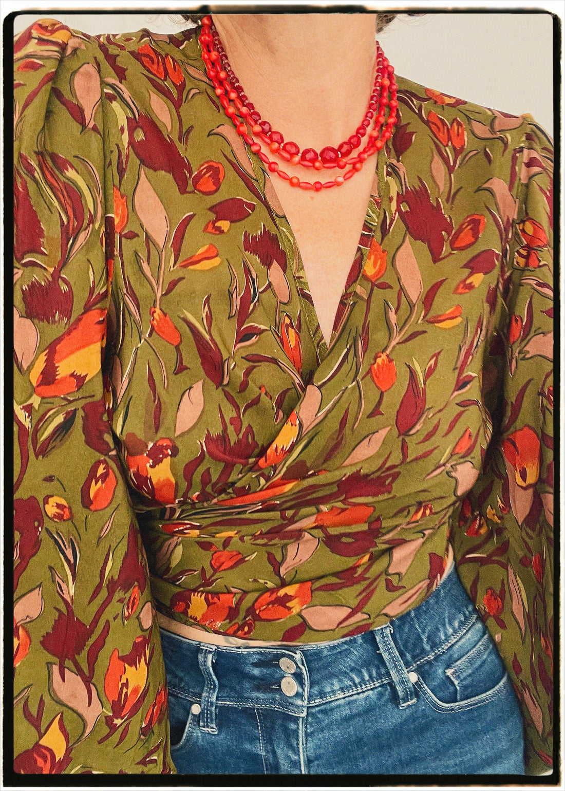 Hoya Silk Crepe Balloon Sleeve Wrap Top ~ Scarab L