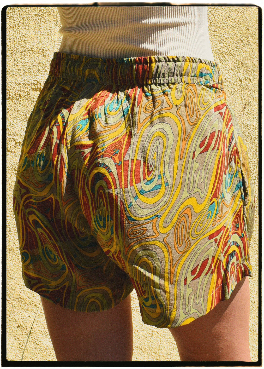 Fumaria Silk Shorts ~ Retro XS