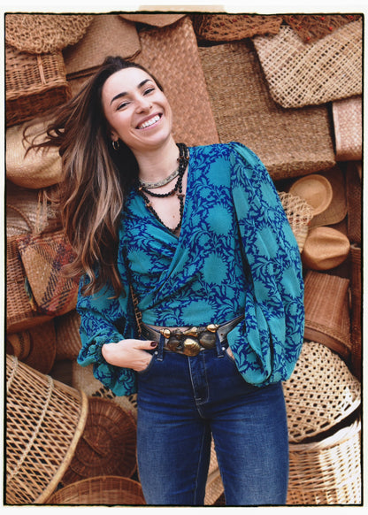 Hoya Silk Crepe Balloon Sleeve Wrap Top ~ Scuba L