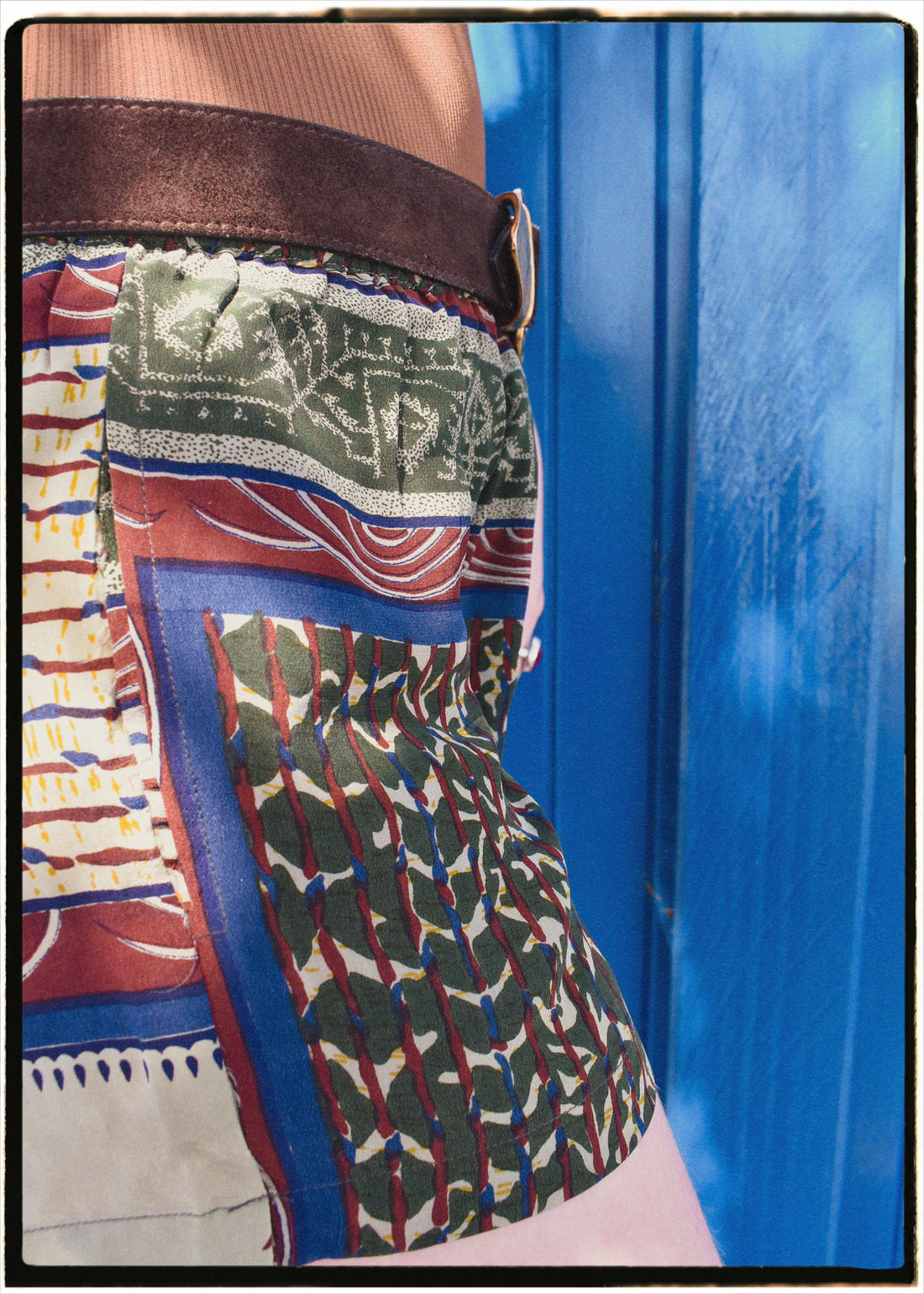 Fumaria Silk Shorts ~ Scarab M