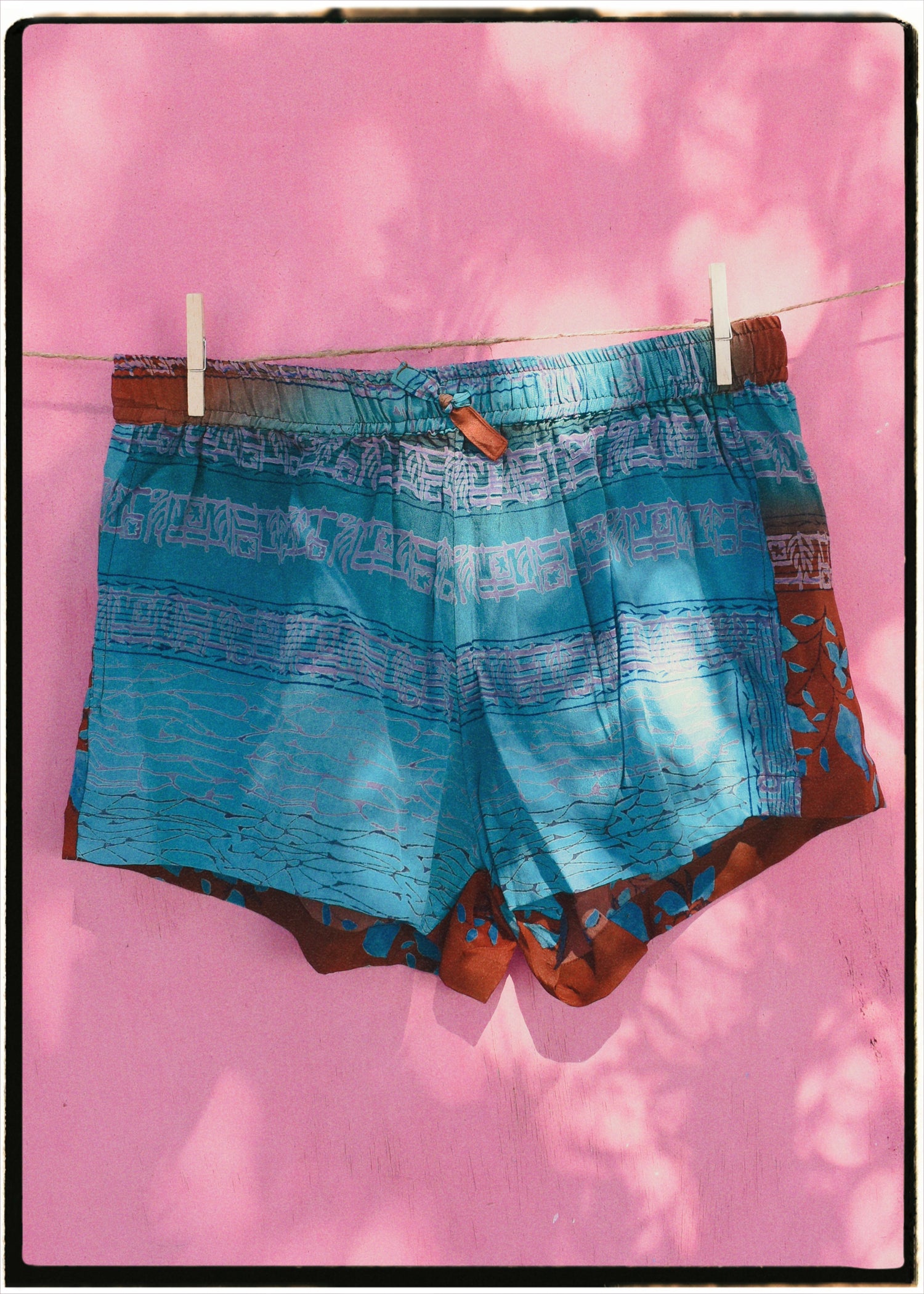 Fumaria Silk Shorts ~ Rust L