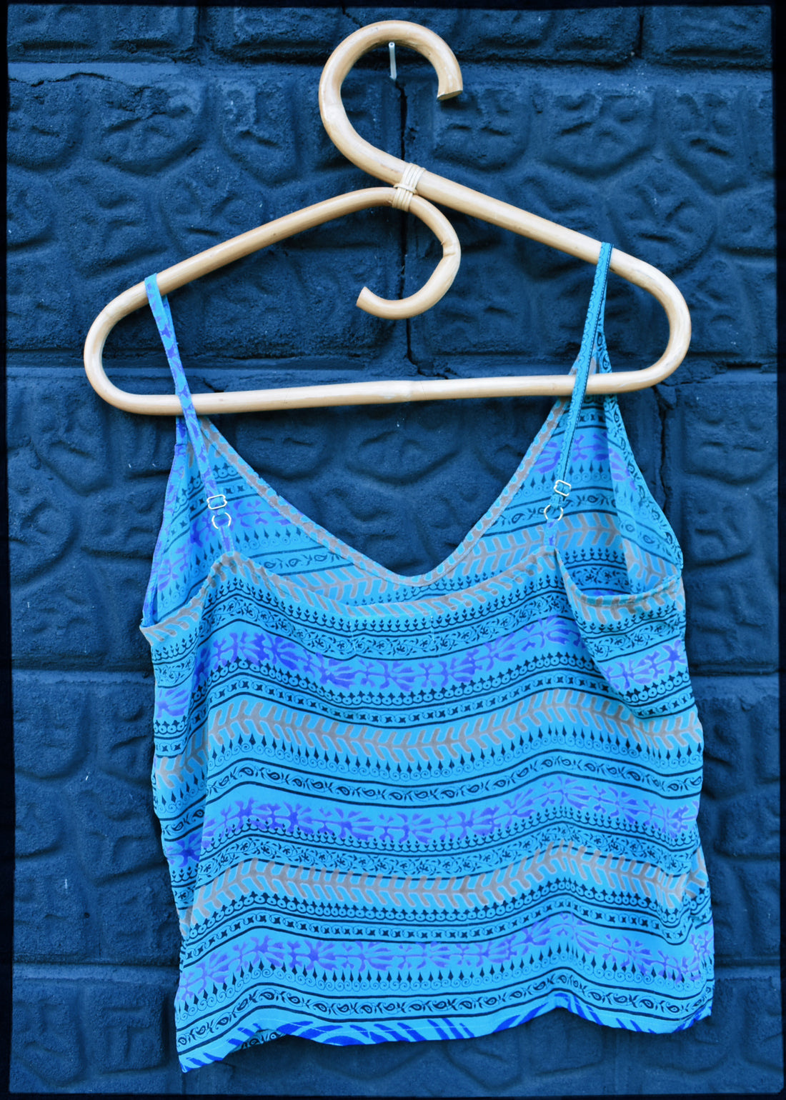 Reseda Silk Crepe Camisole Top ~ Capri S