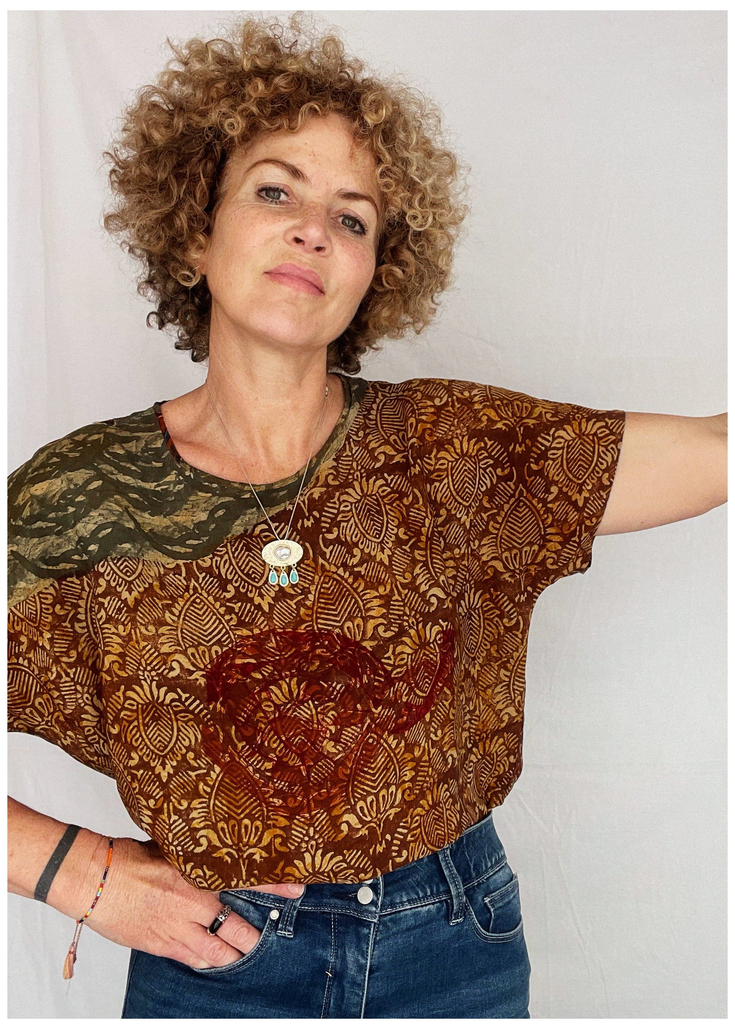 Viola Silk Crepe T-Shirt ~ Batik XL