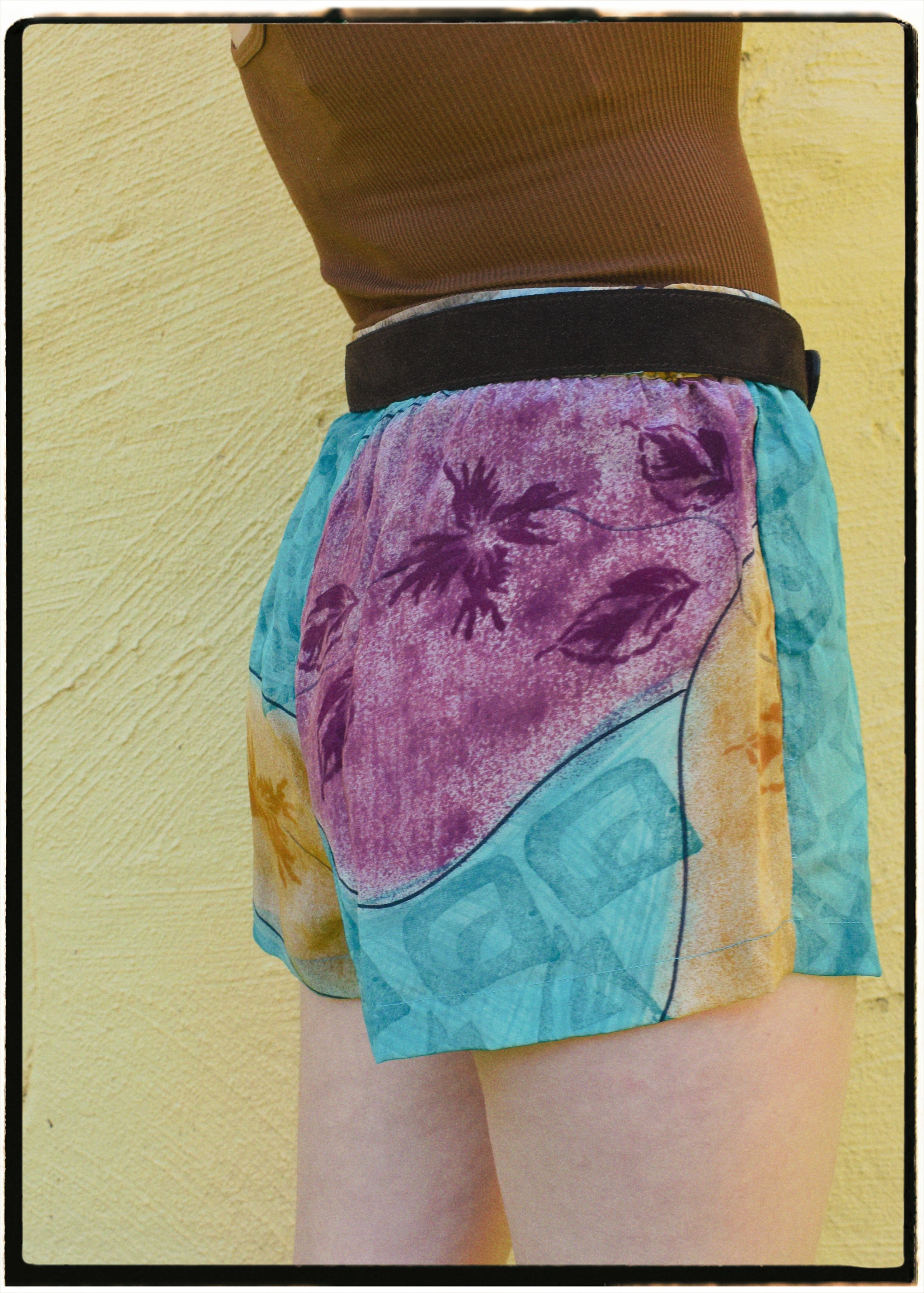 Fumaria Silk Shorts ~ Iolite M