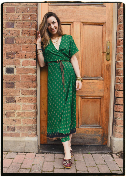 Liatris Silk Crepe Flutter Sleeve Wrap Dress ~ Emerald L