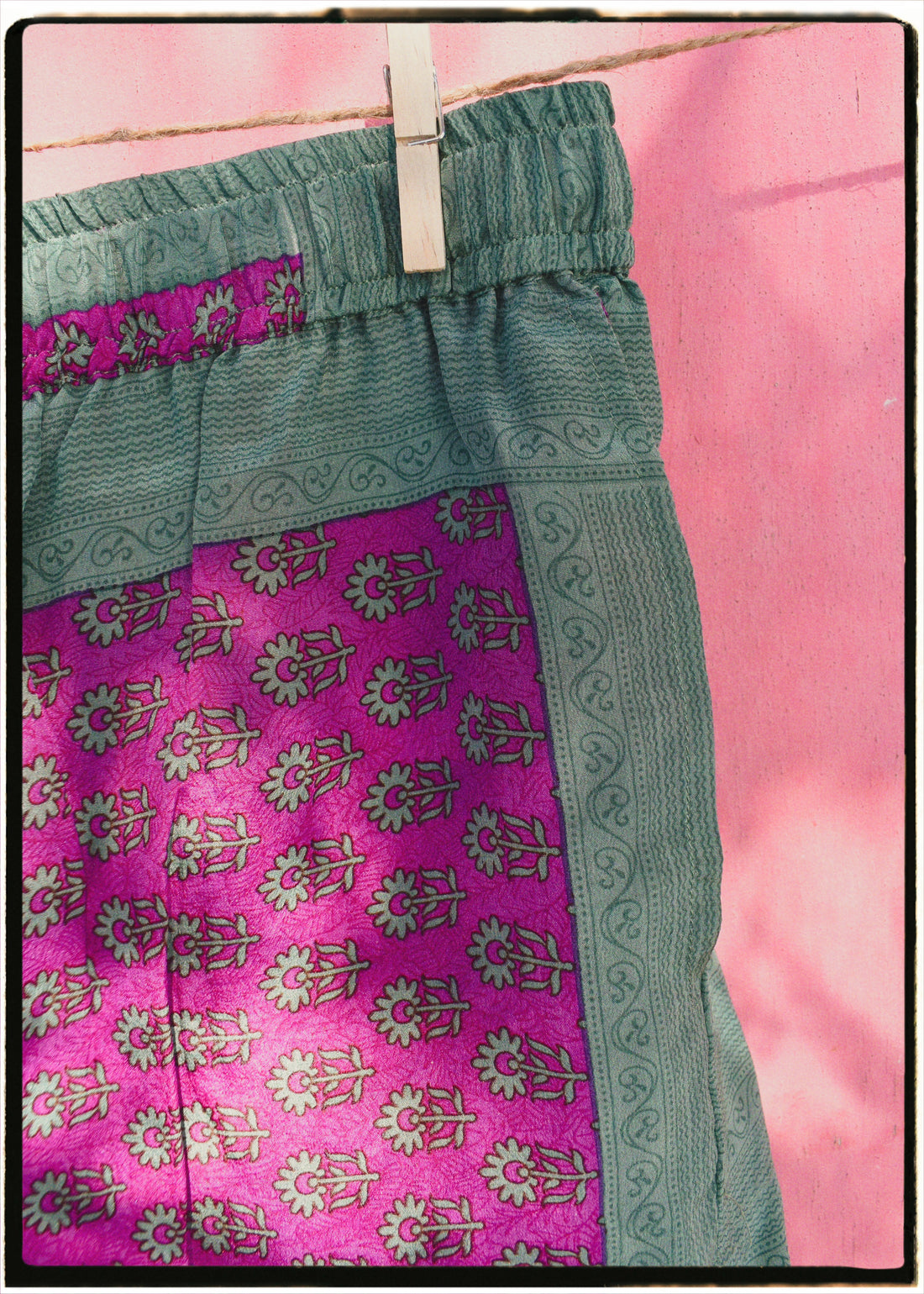 Fumaria Silk Shorts ~ Viva L