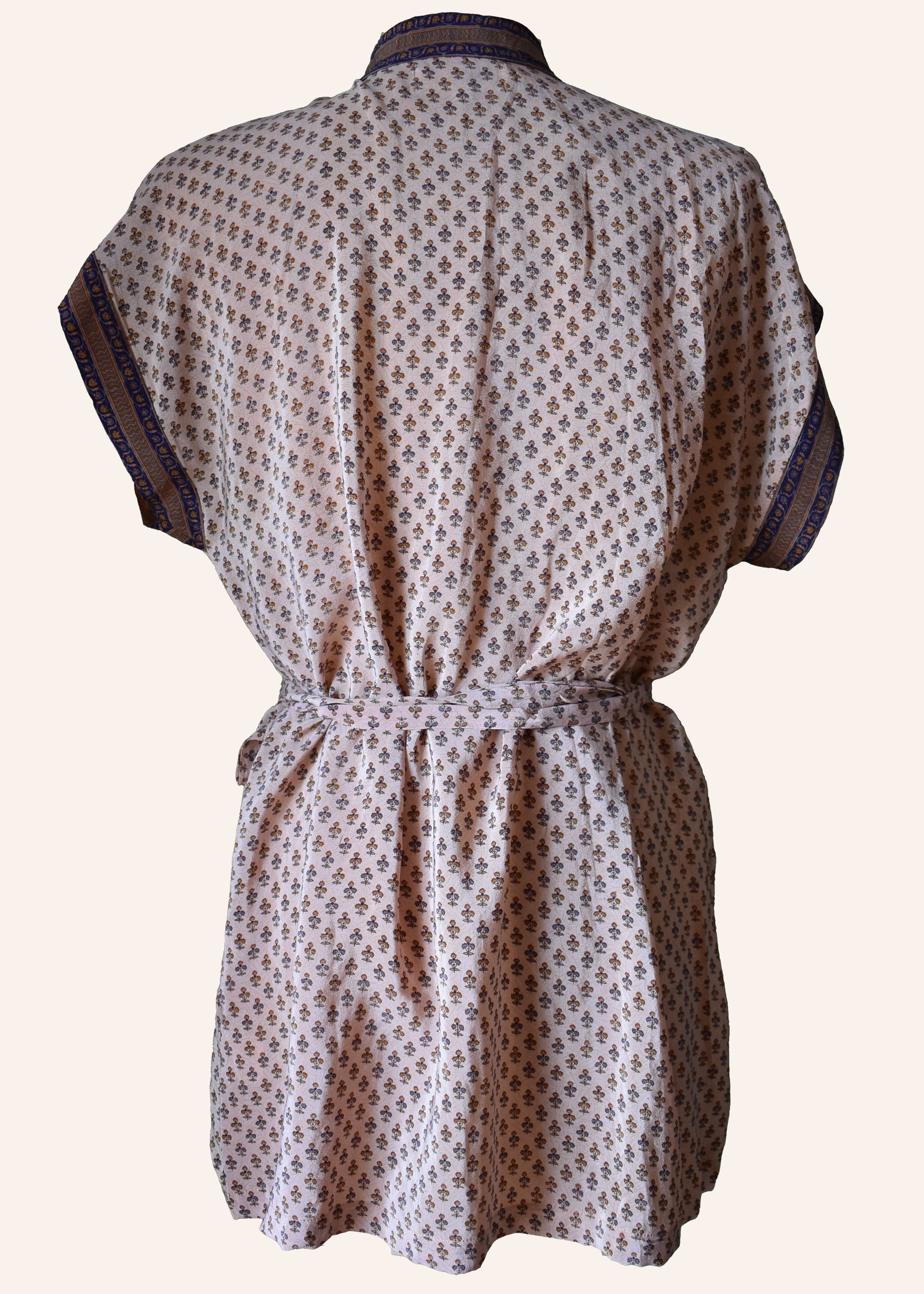 Pilea Silk Crepe Wrap Kimono Top ~ Angora S/M