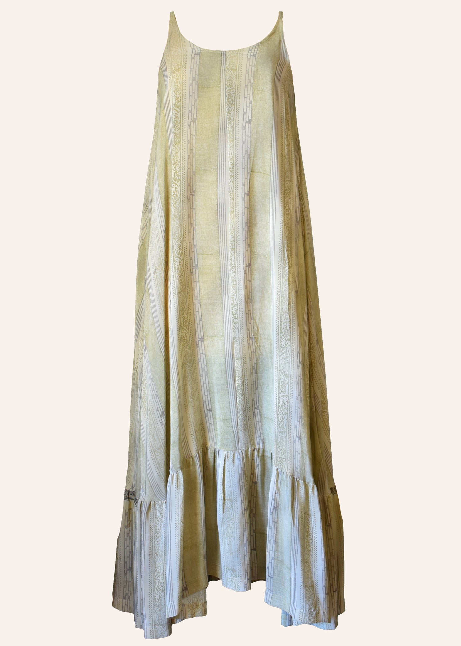 Eustoma Silk Crepe Swing Maxi Dress ~ Arctic M