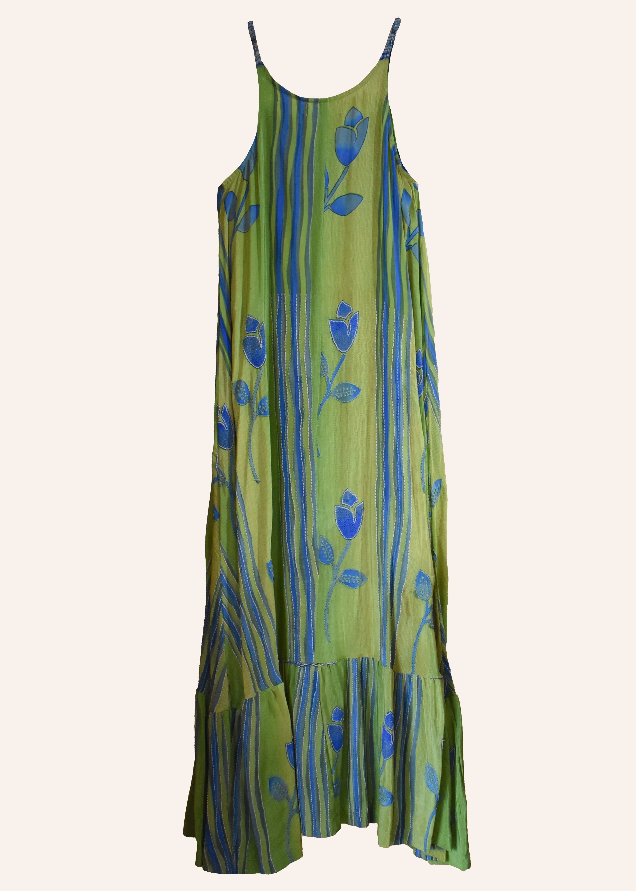 Eustoma Silk Crepe Swing Maxi Dress ~ Spindle S