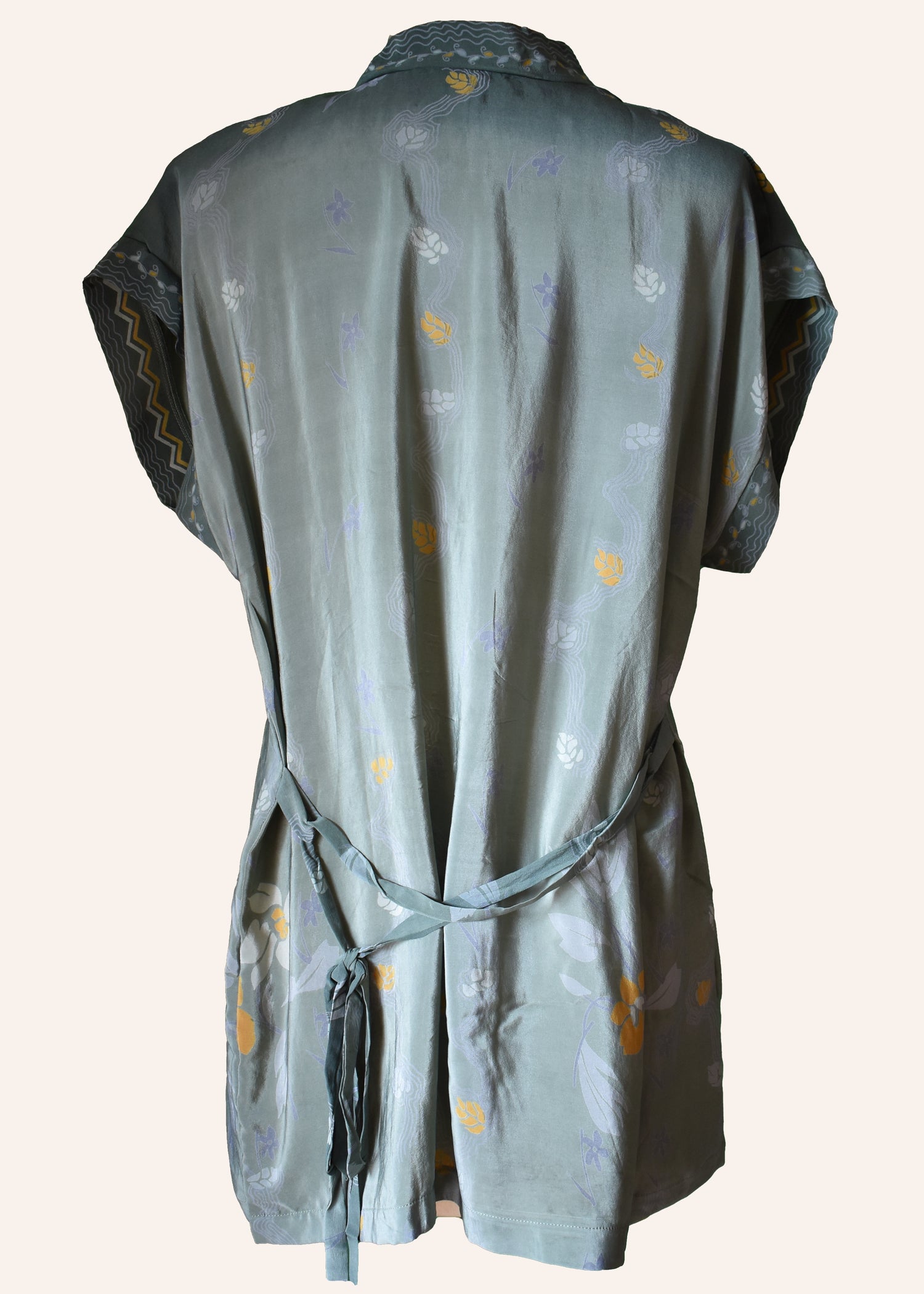 Pilea Silk Crepe Wrap Kimono Top ~ Irish Moss S/M