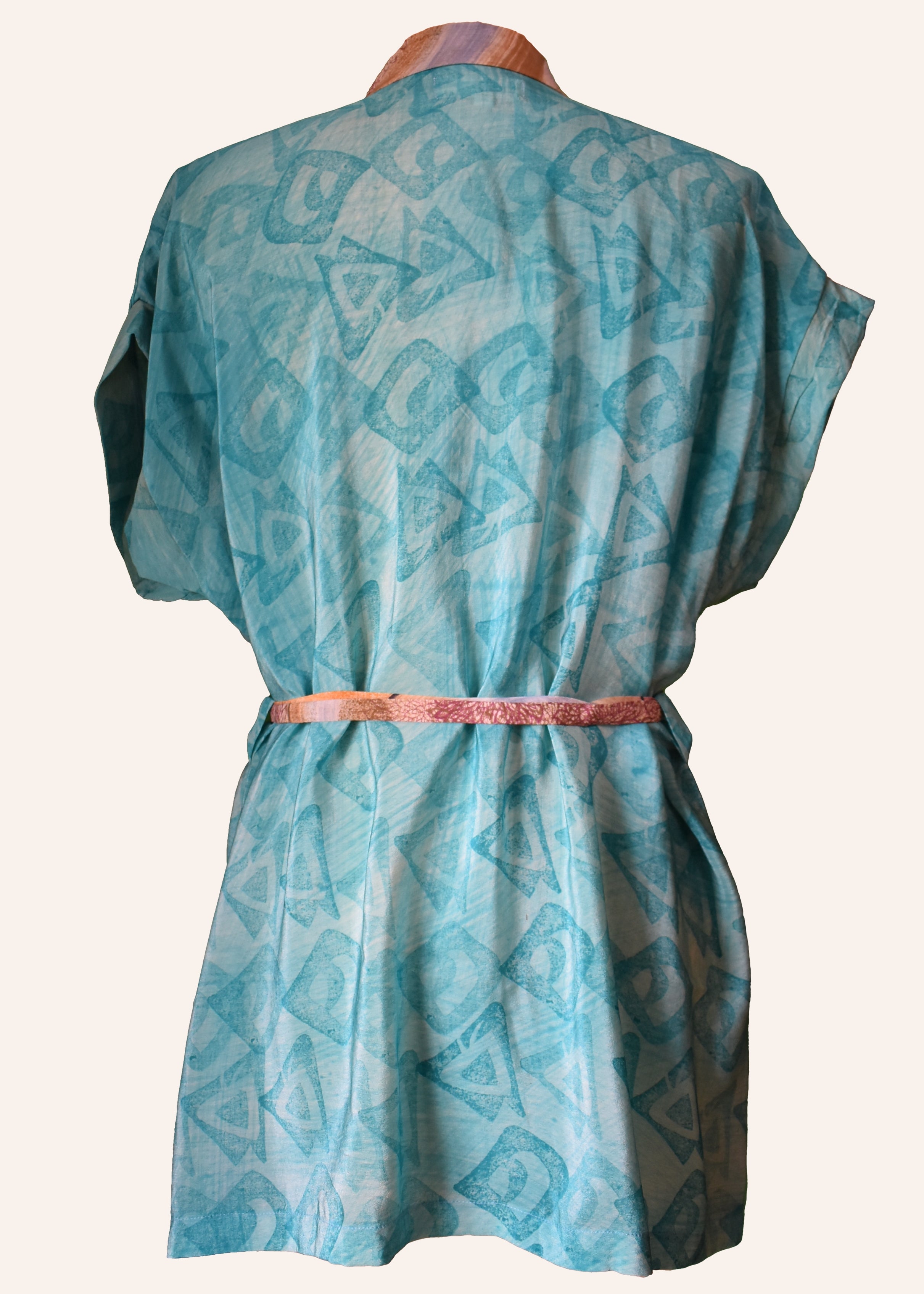 Pilea Silk Crepe Wrap Kimono Top ~ Cyan L/XL