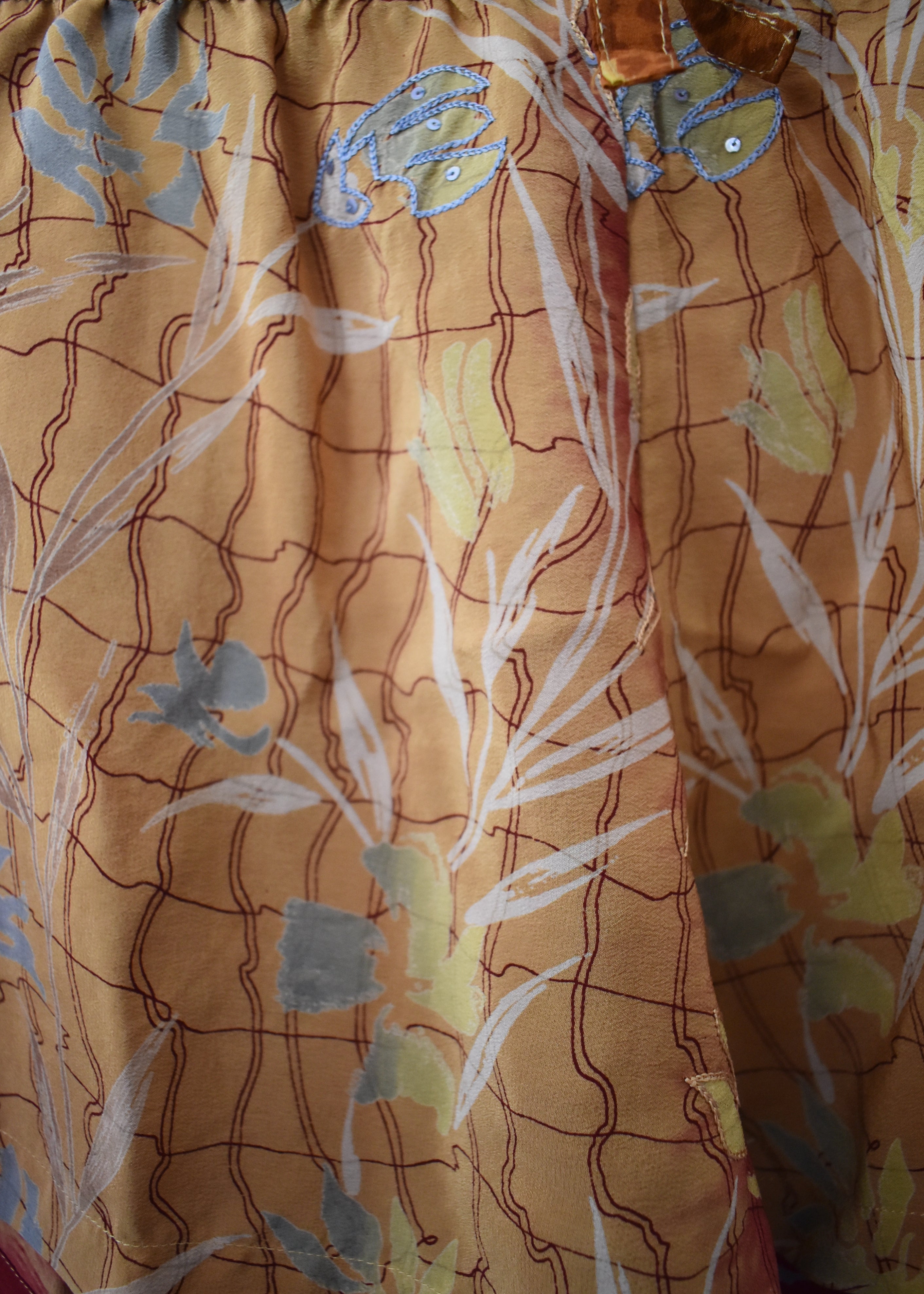 Fumaria Silk Shorts ~ Crimson S