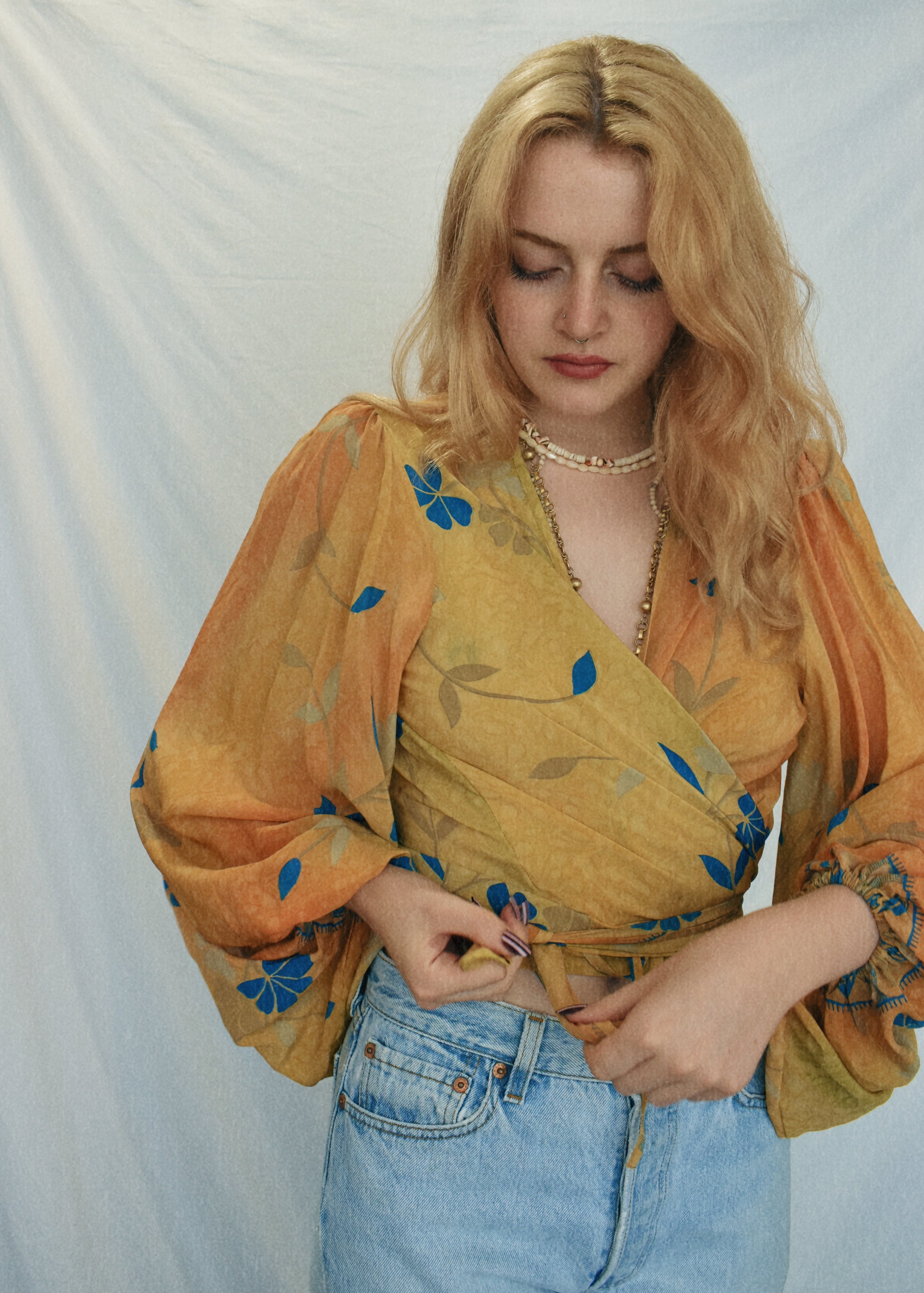 Hoya Silk Crepe Balloon Sleeve Wrap Top ~ Topaz M