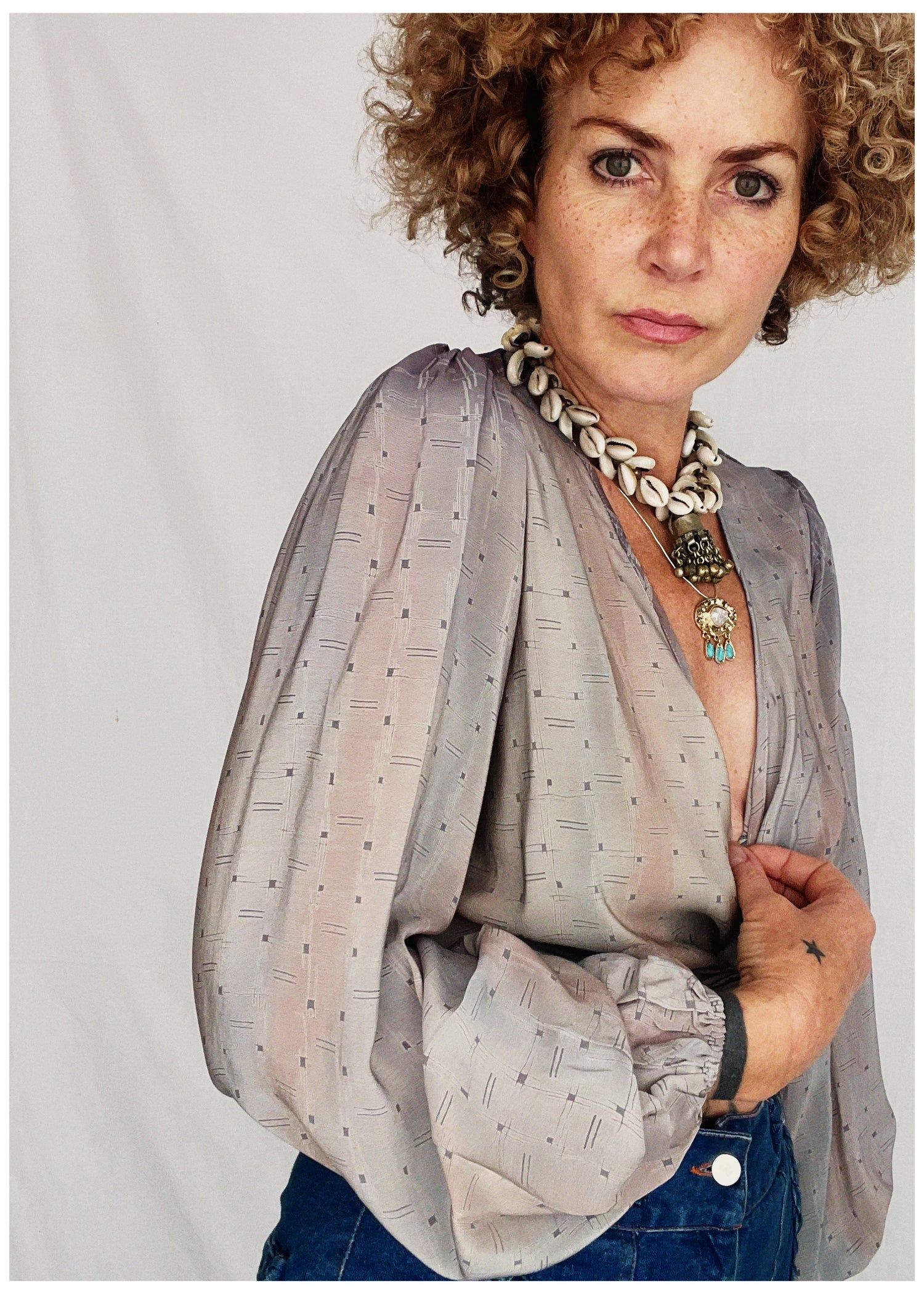 Hoya Silk Crepe Balloon Sleeve Wrap Top ~ Studio XS