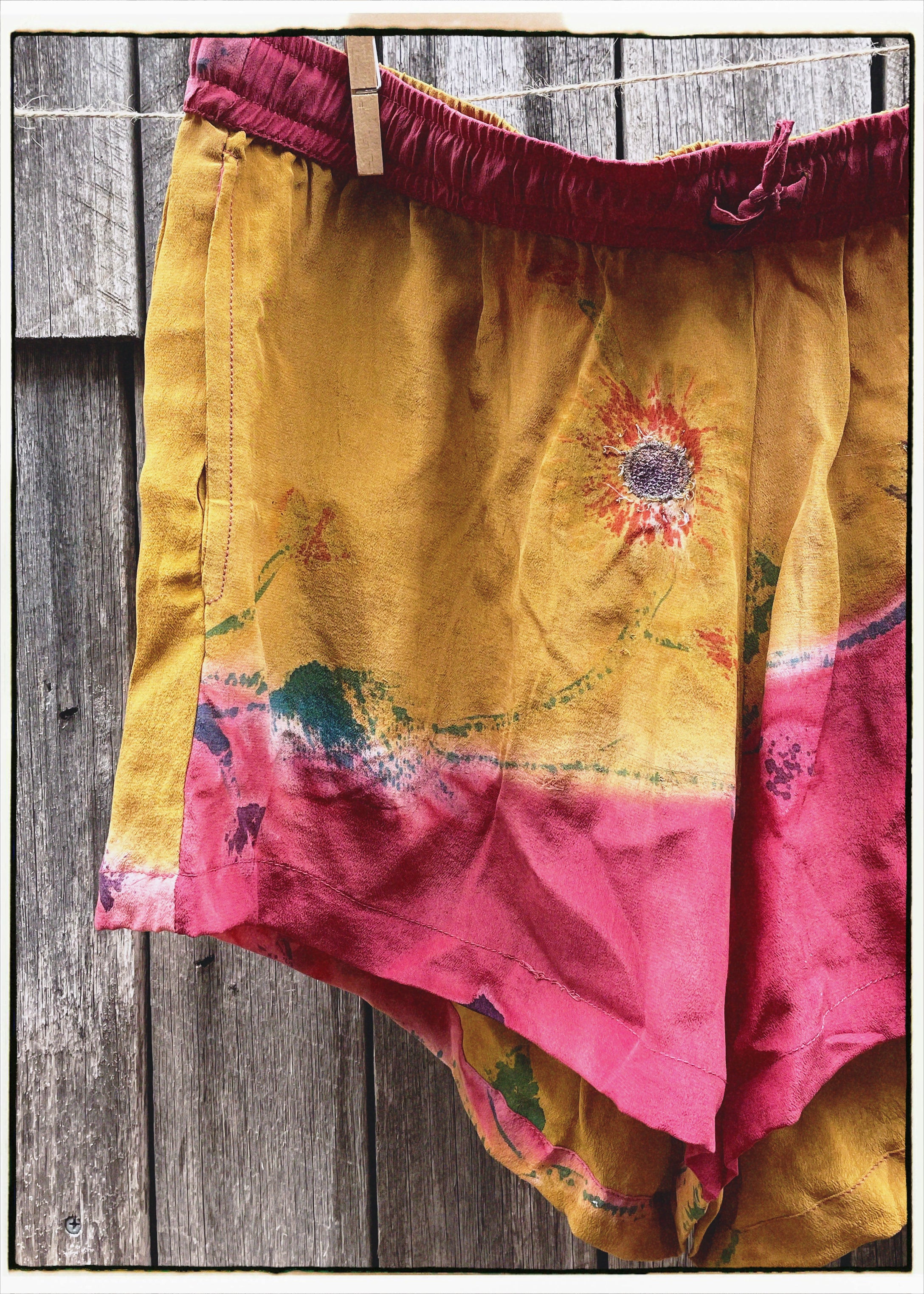 Fumaria Silk Shorts ~ Symphonic S