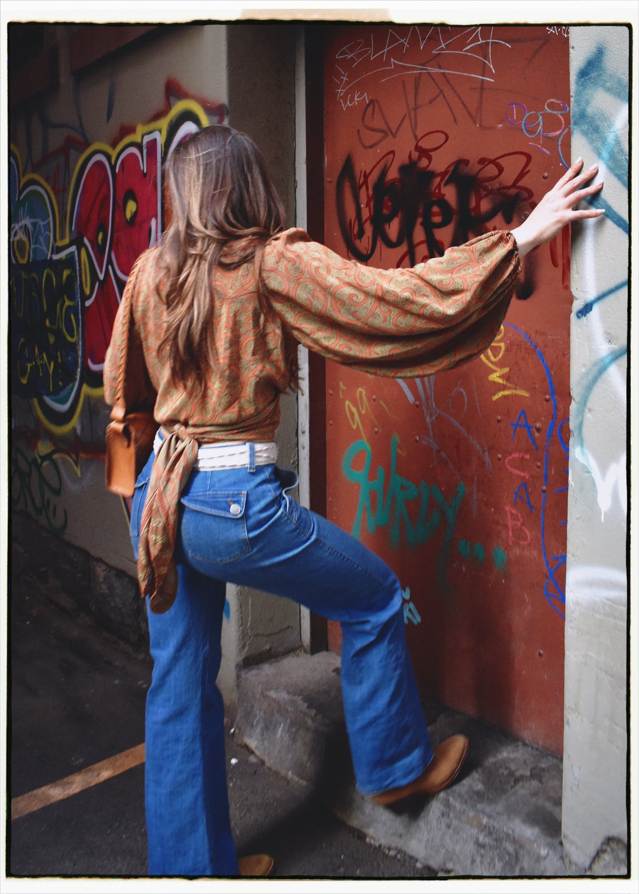 Hoya Silk Crepe Balloon Sleeve Wrap Top ~ Ceylon M