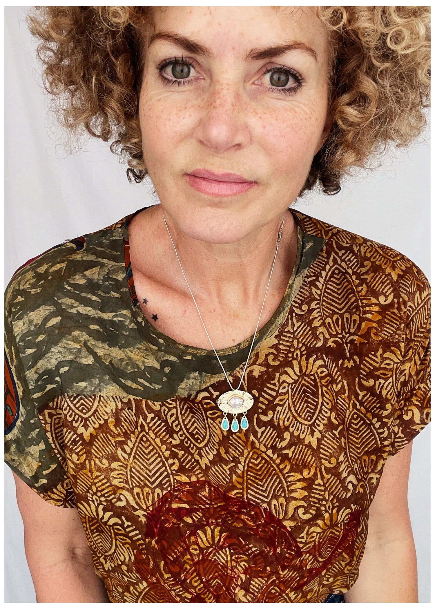 Viola Silk Crepe T-Shirt ~ Batik XL