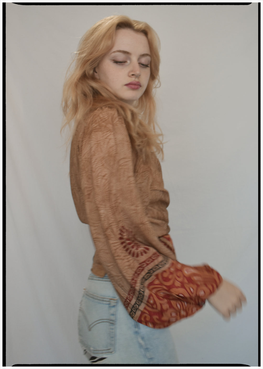 Hoya Silk Crepe Balloon Sleeve Wrap Top ~ Nougat L