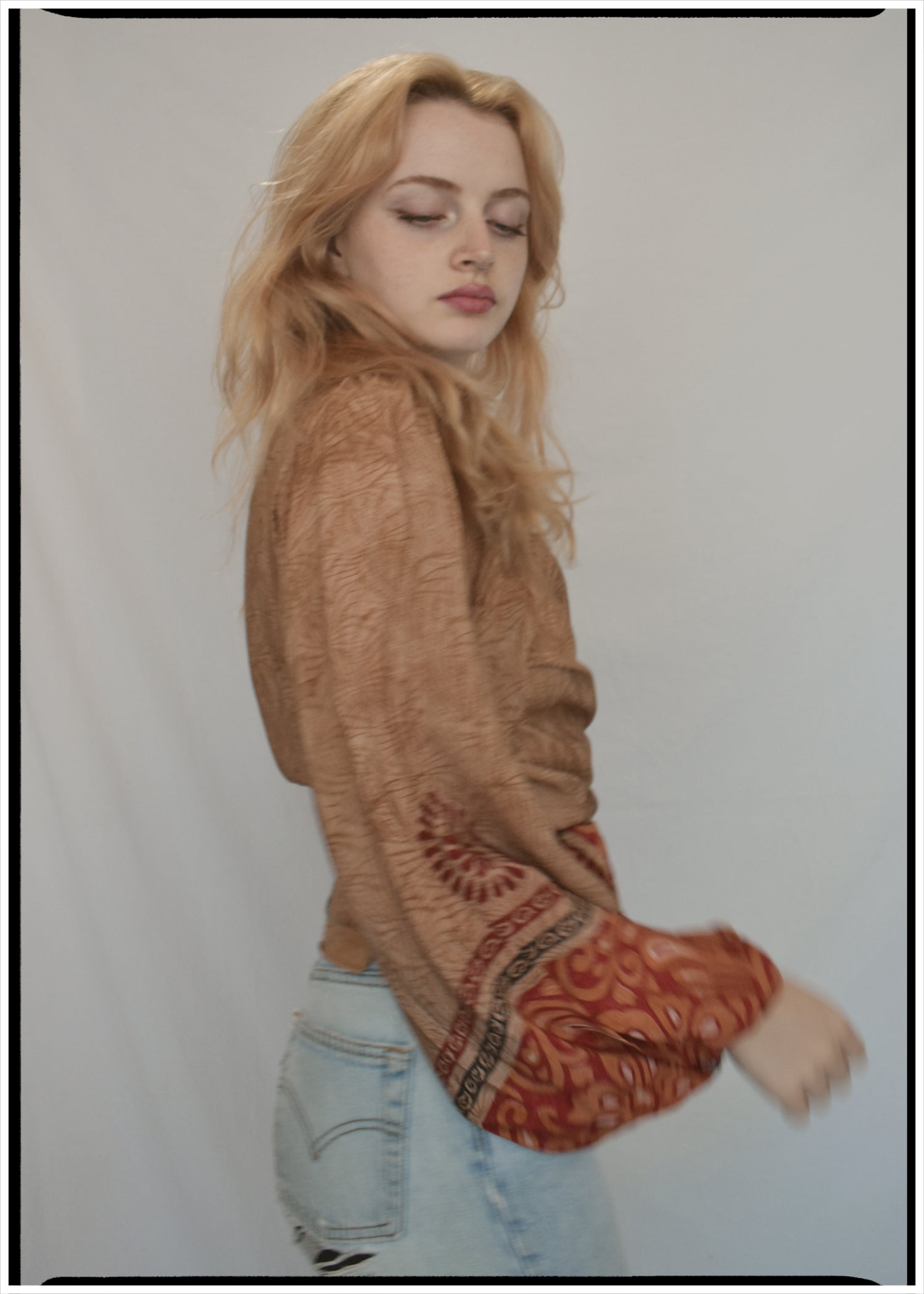 Hoya Silk Crepe Balloon Sleeve Wrap Top ~ Nougat L