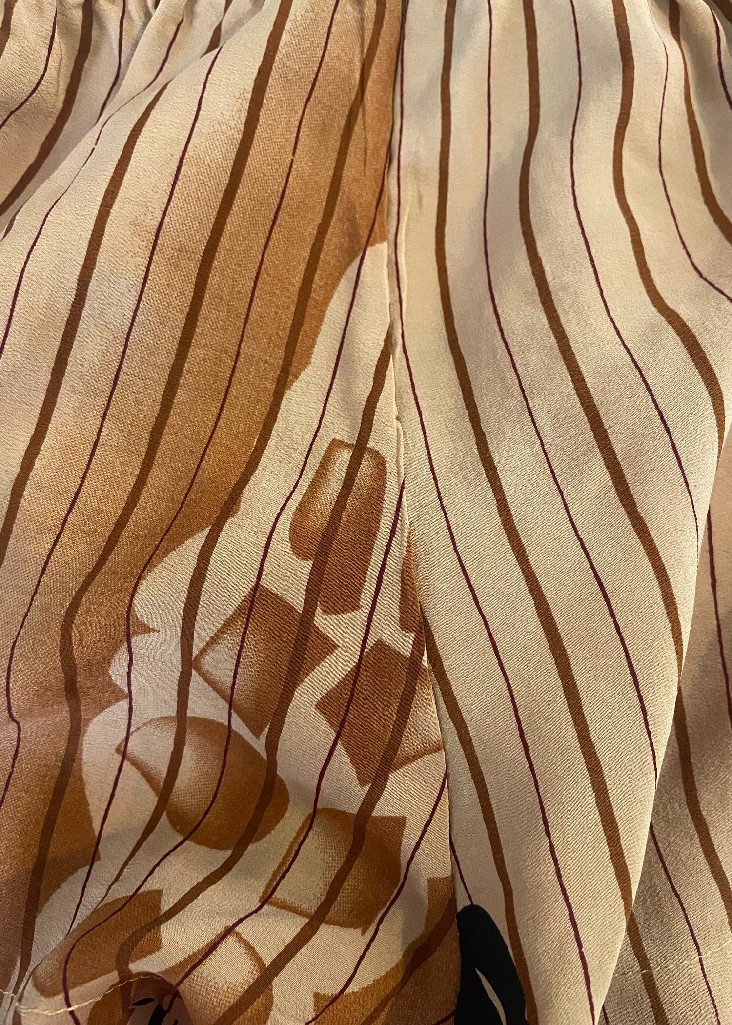Fumaria Silk Shorts ~ Bark XS