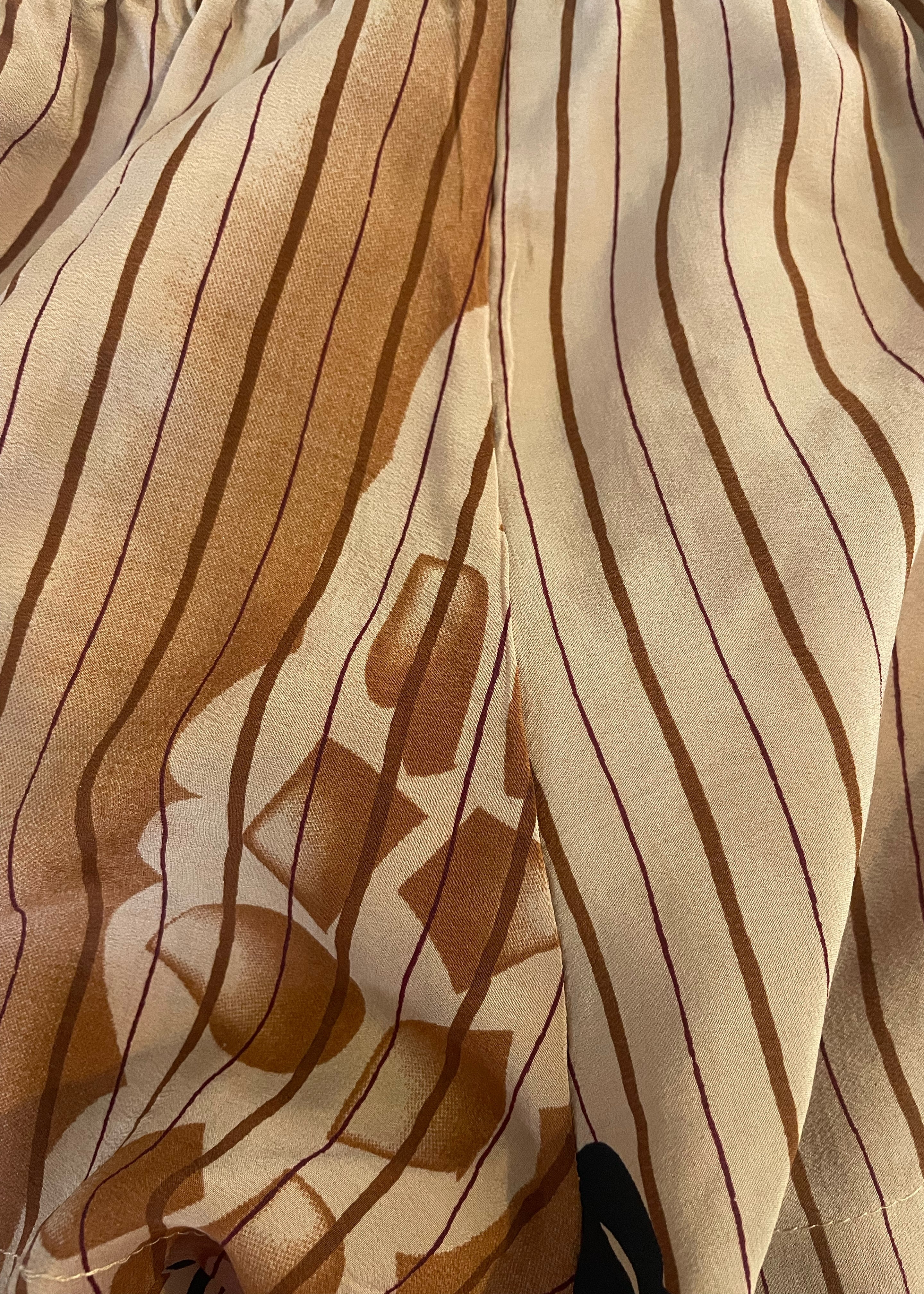 Fumaria Silk Shorts ~ Bark XS