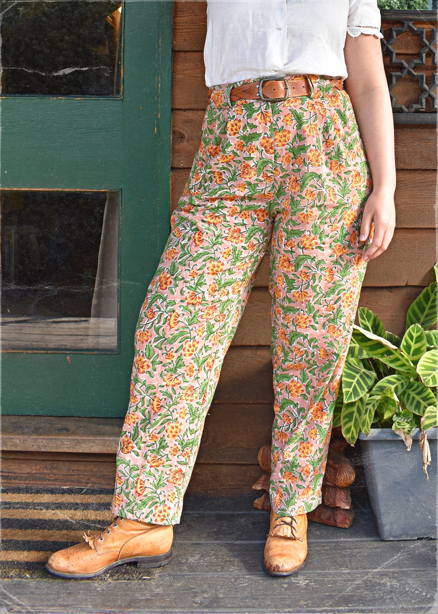 Lavatera Cotton Hand Block-Printed Pants ~ Peach