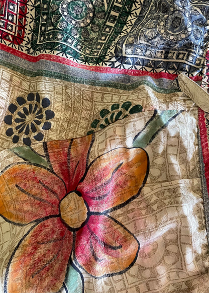 Fumaria Silk Shorts ~ Moth M