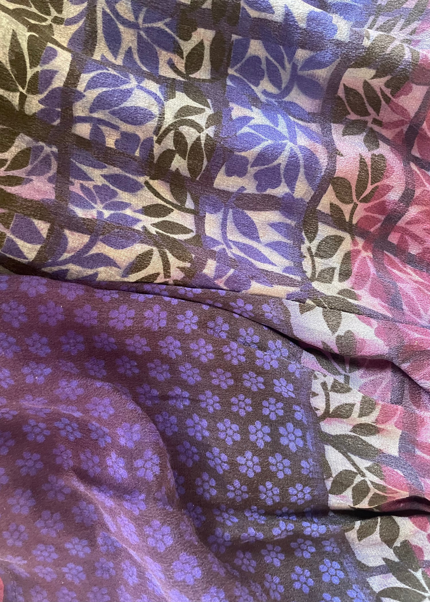 Fumaria Silk Shorts ~ Lima L