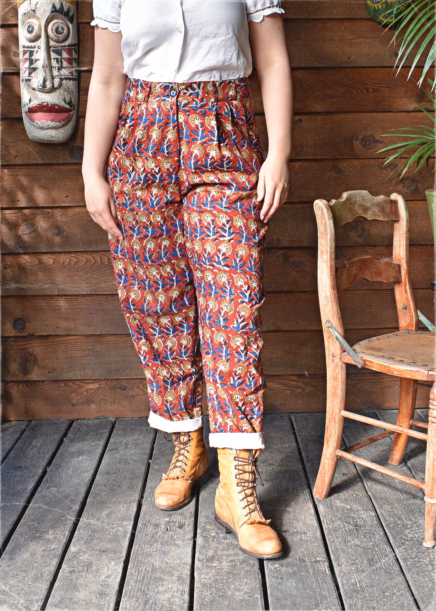 Lavatera Cotton Hand Block-Printed Pants ~ Red