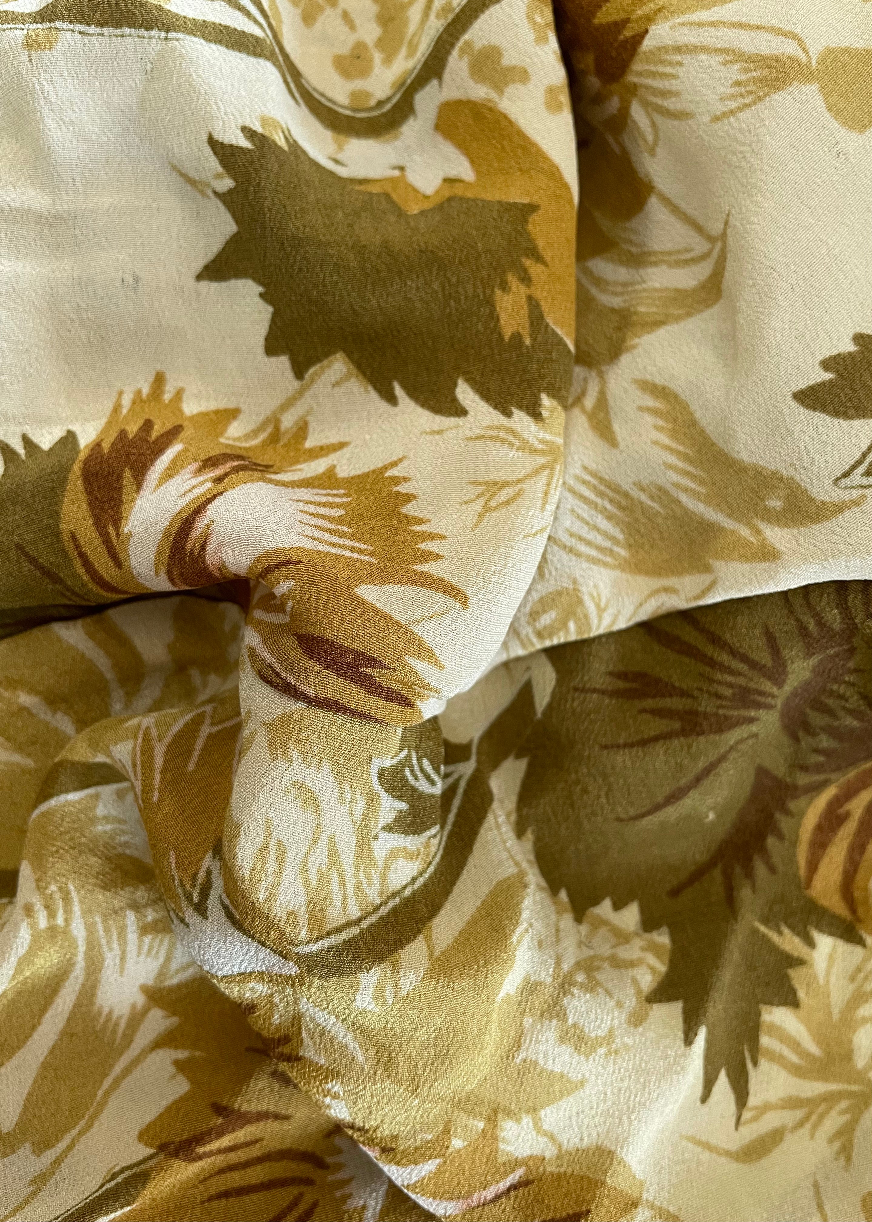 Fumaria Silk Shorts ~ Dijon L