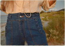 Load image into Gallery viewer, Armeria Plait 70&#39;s Denim Jeans
