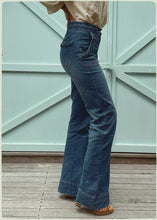 Load image into Gallery viewer, Armeria Plait 70&#39;s Denim Jeans
