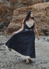 Load image into Gallery viewer, Oenothera Linen Maxi Dress
